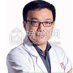 上海时光整形医院唐鏖自体脂肪移植隆乳果好