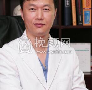 哈尔滨艺星整形医院郑皓均双眼皮技术好不