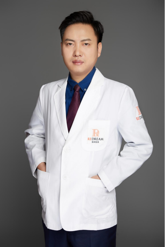 时光张晶薇琳蔡光浩杨荣华做眼睛谁更好?【